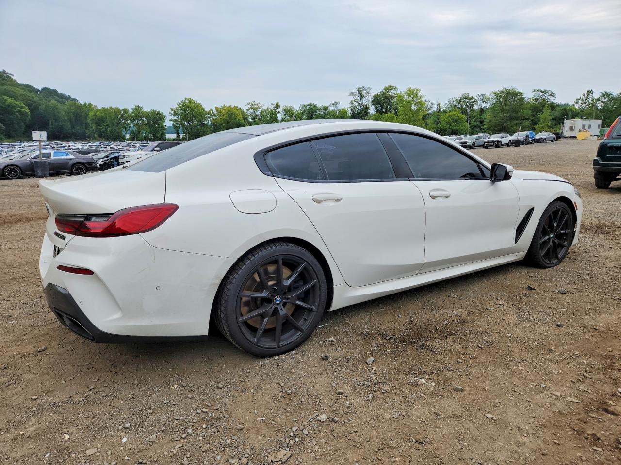 2022 BMW M850XI — снимка 3