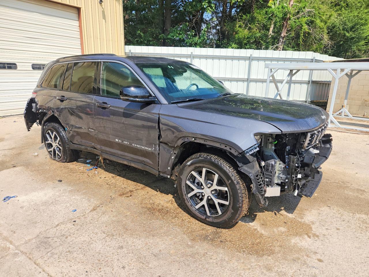 2026 JEEP GRAND CHEROKEE LIMITED — снимка 4