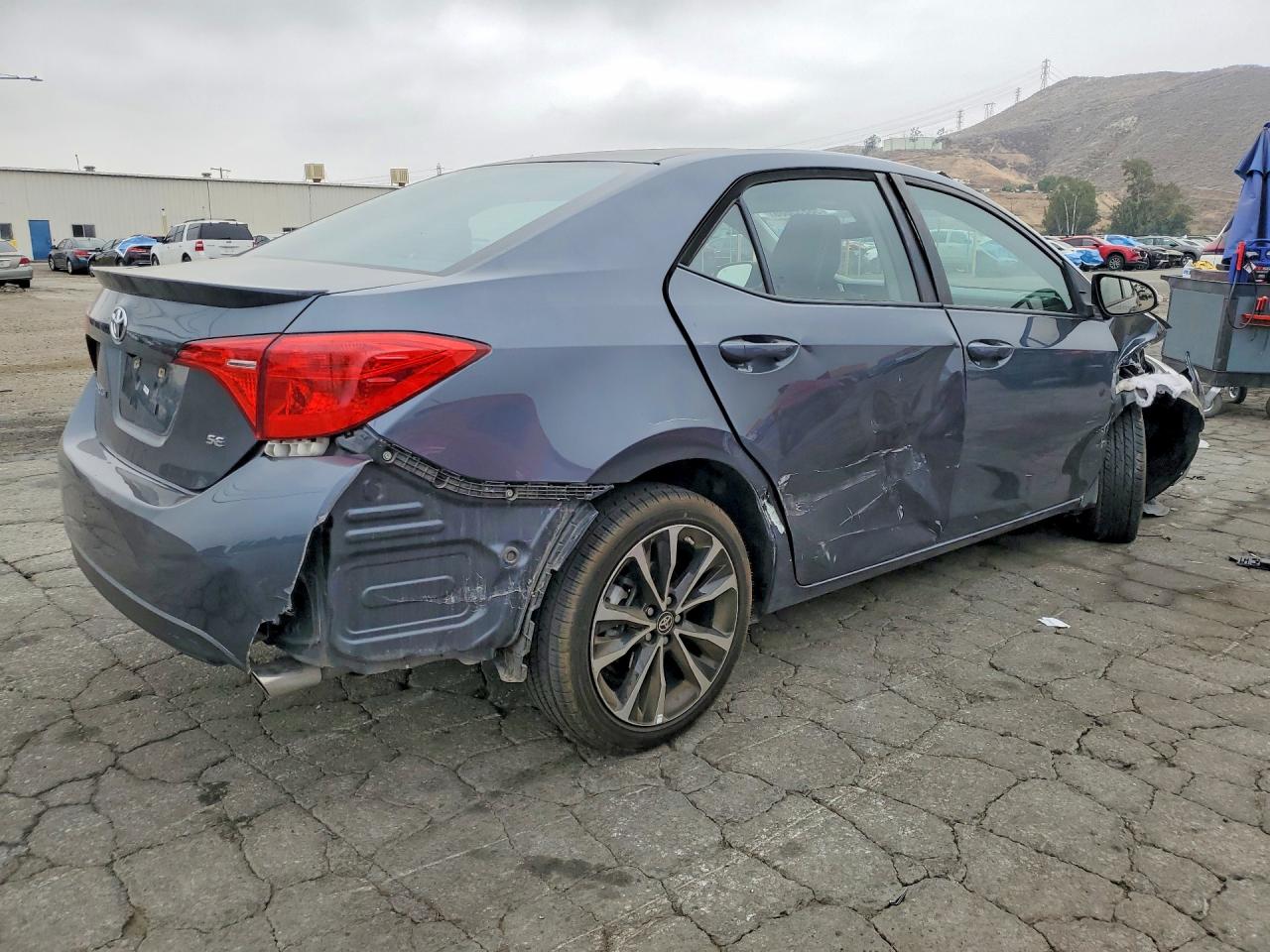 2019 TOYOTA COROLLA SE — снимка 3