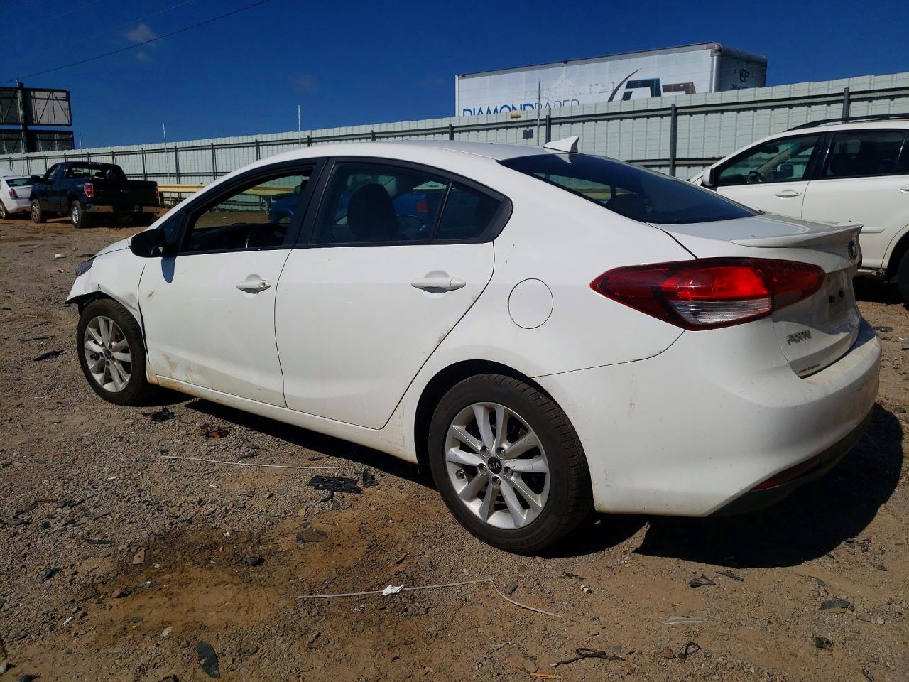 2017 KIA FORTE S — снимка 2