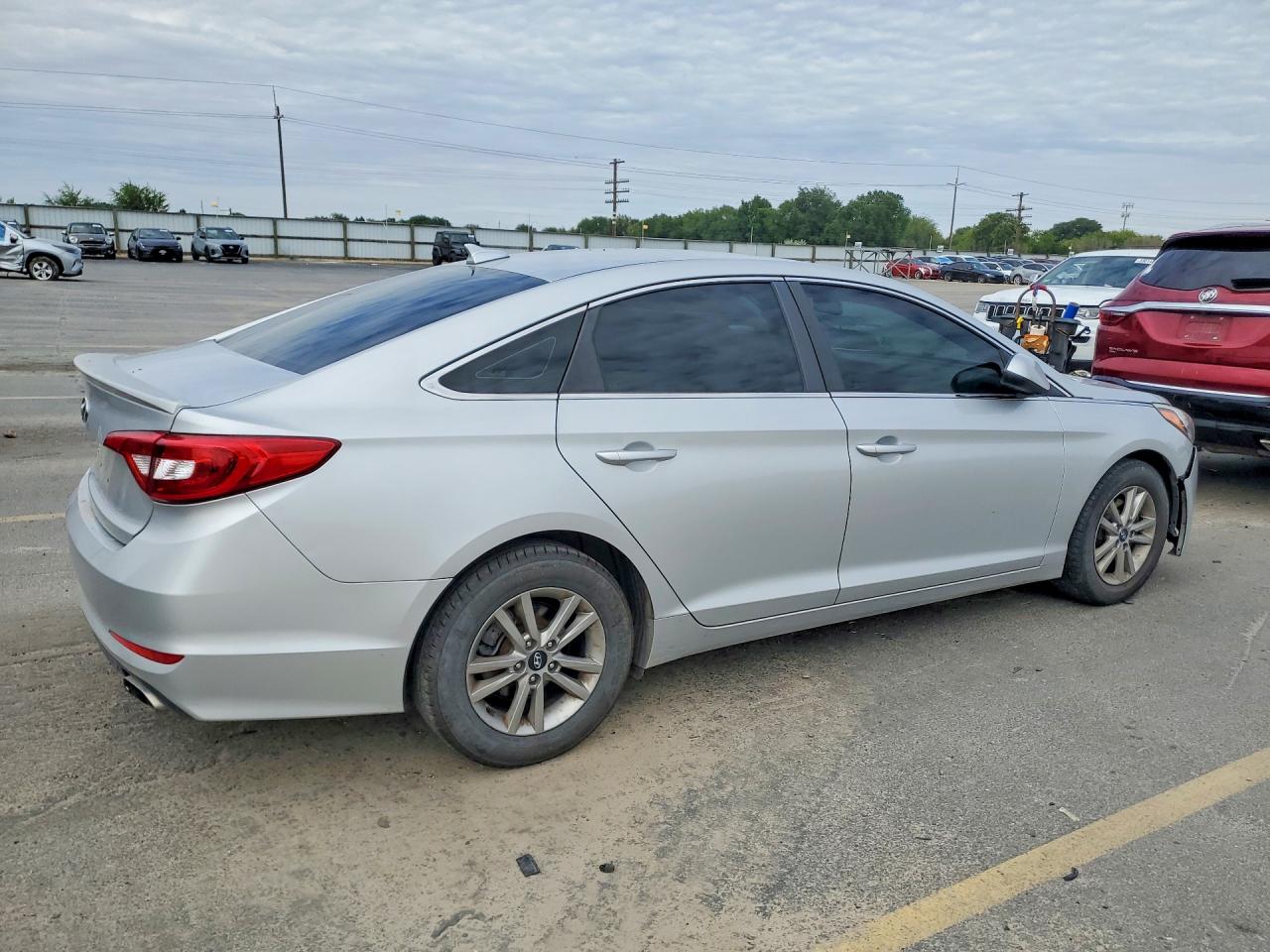 2016 HYUNDAI SONATA SE — снимка 3