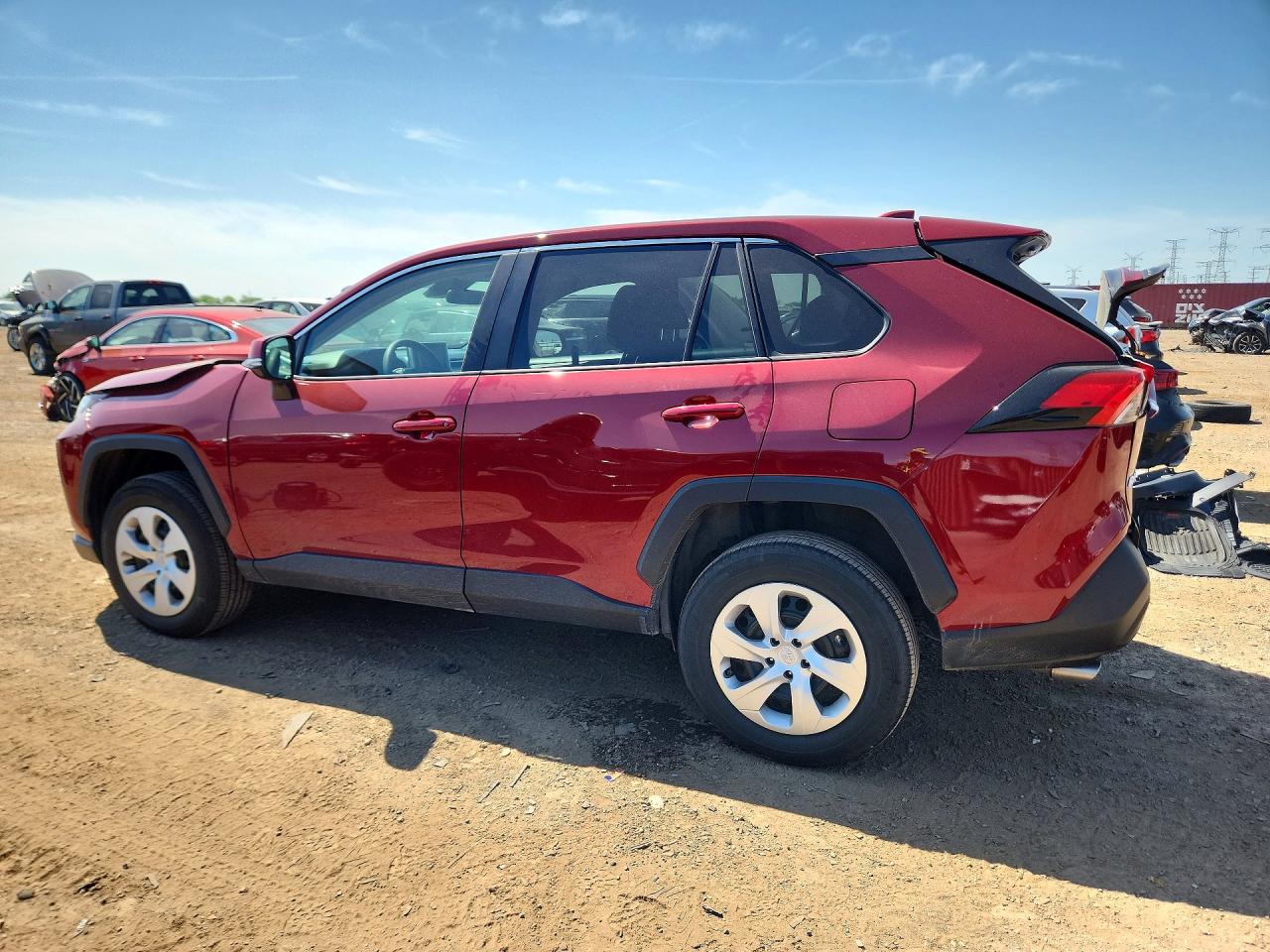 2025 TOYOTA RAV4 LE — снимка 2