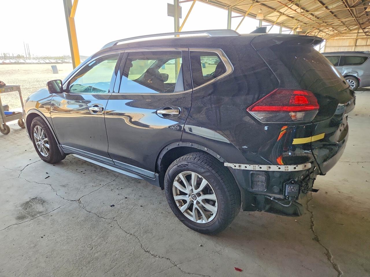 2018 NISSAN ROGUE SV — снимка 2