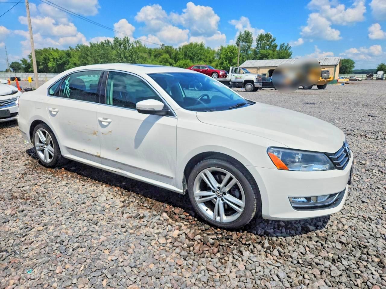 2015 VOLKSWAGEN PASSAT SE — снимка 4