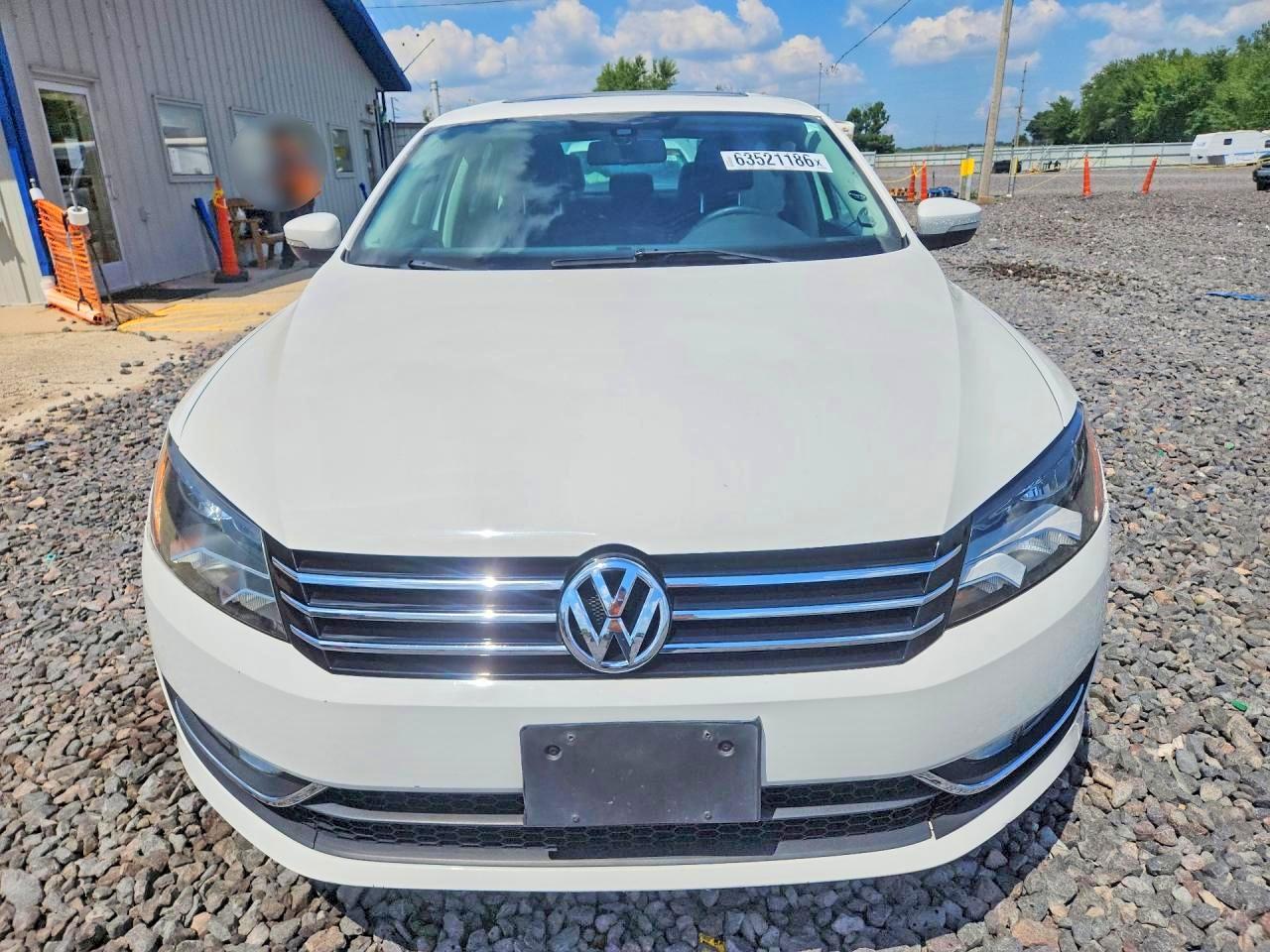 2015 VOLKSWAGEN PASSAT SE — снимка 5