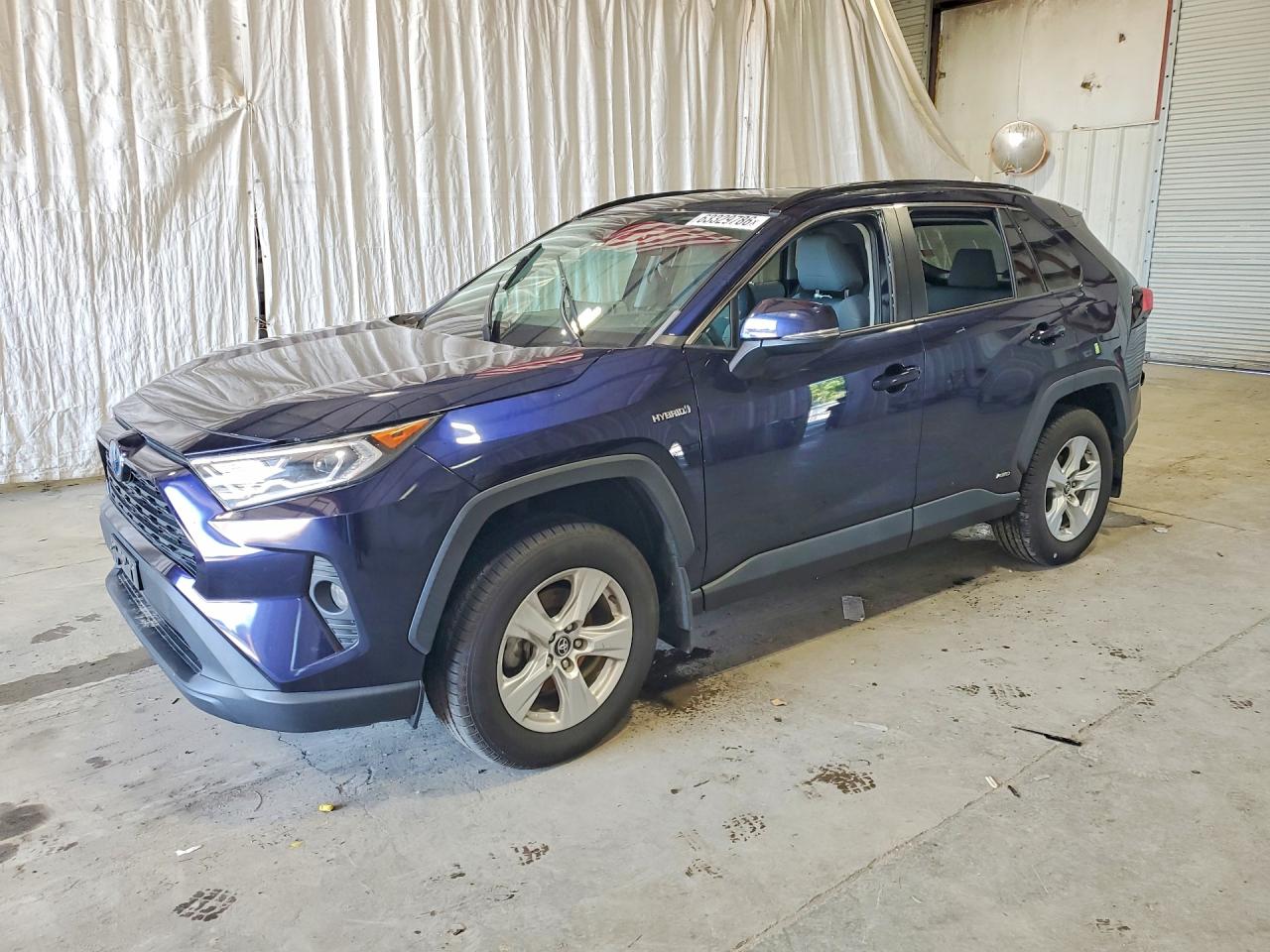2019 TOYOTA RAV4 HYBRID XLE