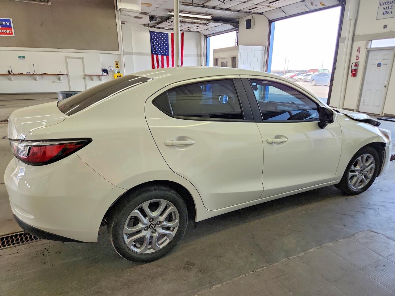 2017 TOYOTA YARIS — снимка 3
