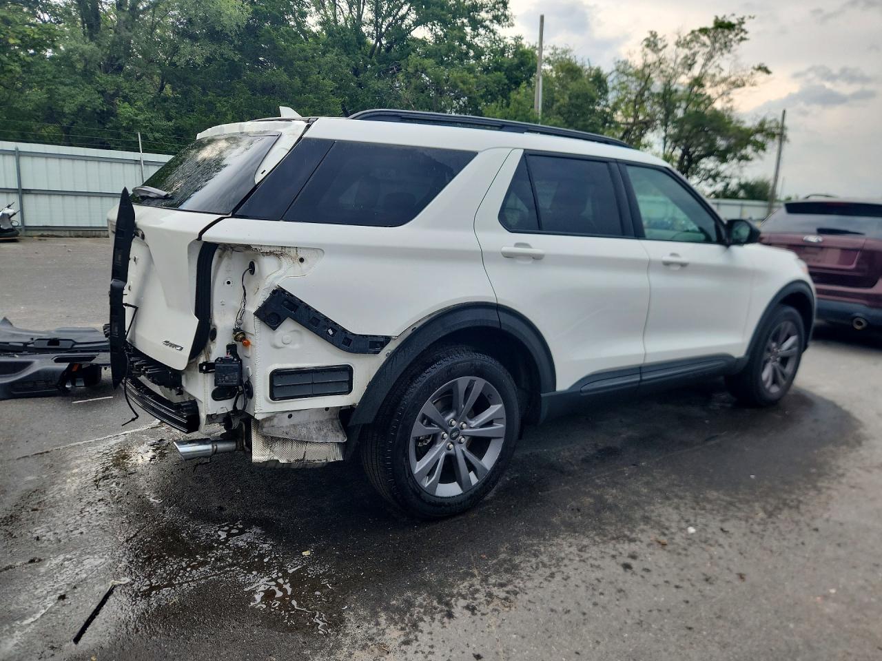 2021 FORD EXPLORER XLT — снимка 3