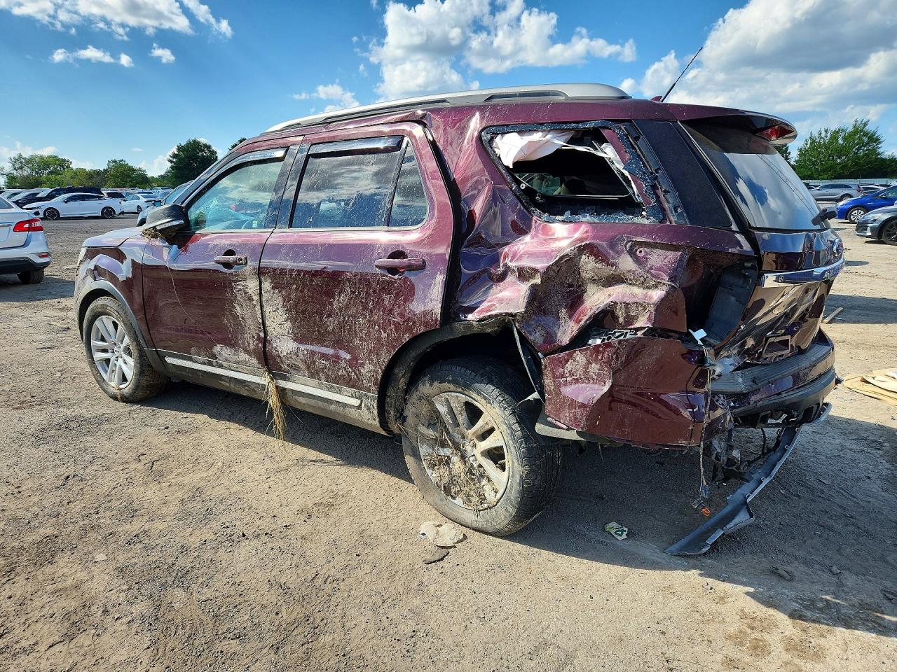 2019 FORD EXPLORER XLT — снимка 2