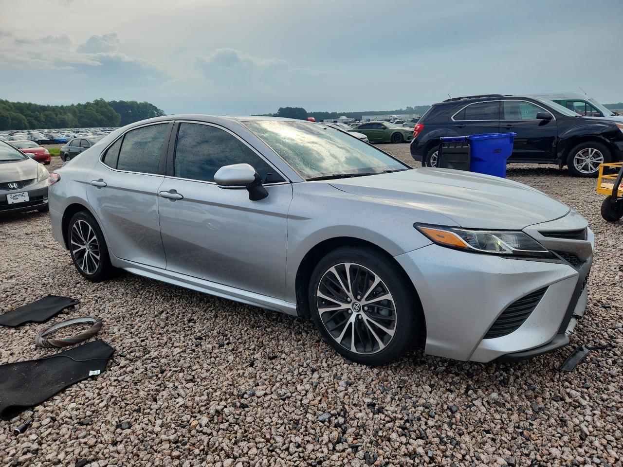 2020 TOYOTA CAMRY SE — снимка 4