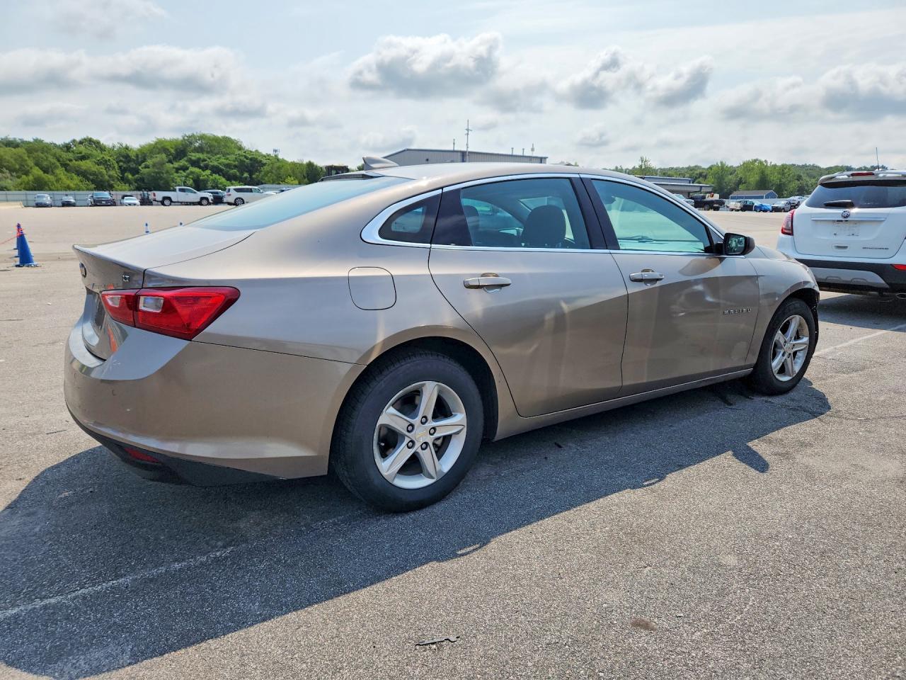 2023 CHEVROLET MALIBU LT — снимка 3