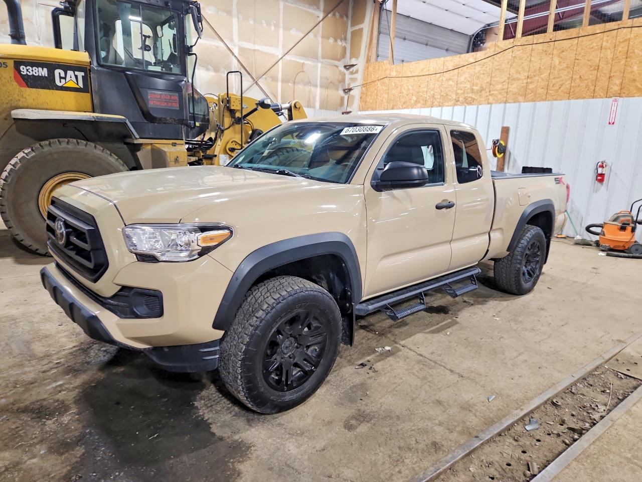 2020 TOYOTA TACOMA SR V6
