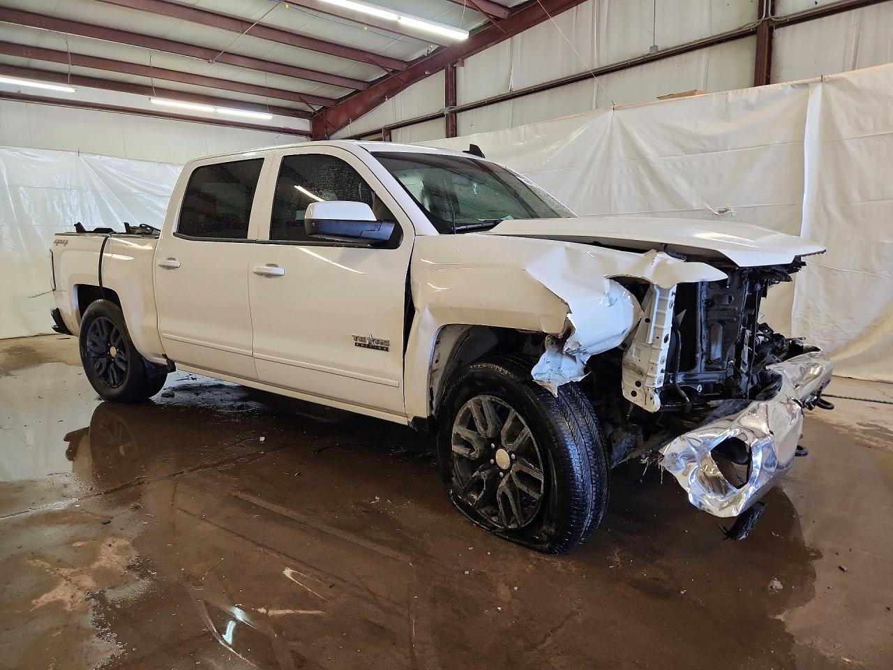 2017 CHEVROLET SILVERADO K1500 LT — снимка 4