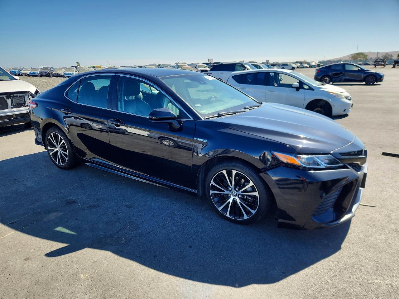 2020 TOYOTA CAMRY SE — снимка 4