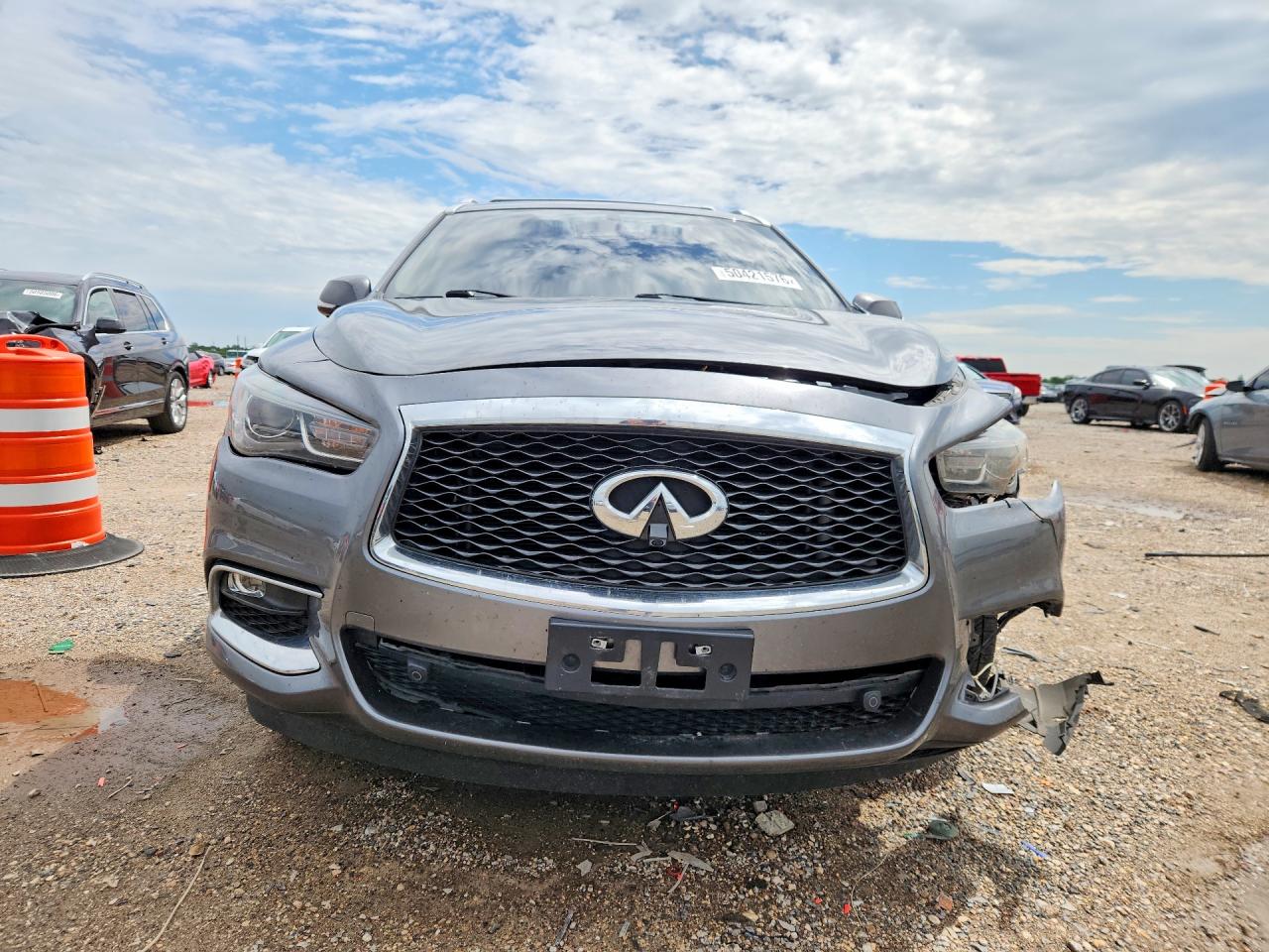 2019 INFINITI QX60 LUXE — снимка 5