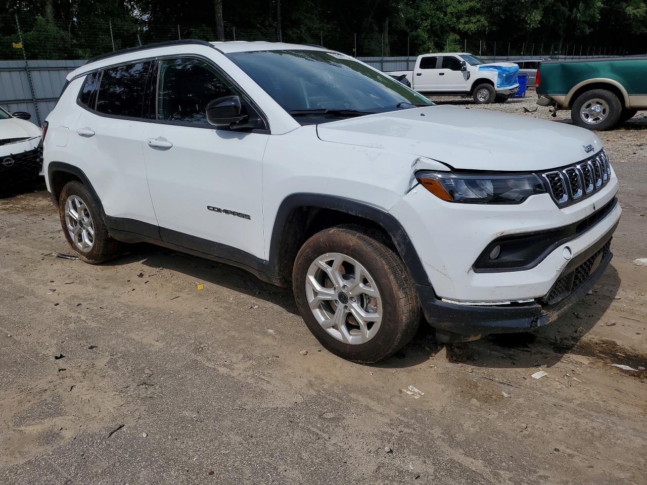 2025 JEEP COMPASS LATITUDE — снимка 4