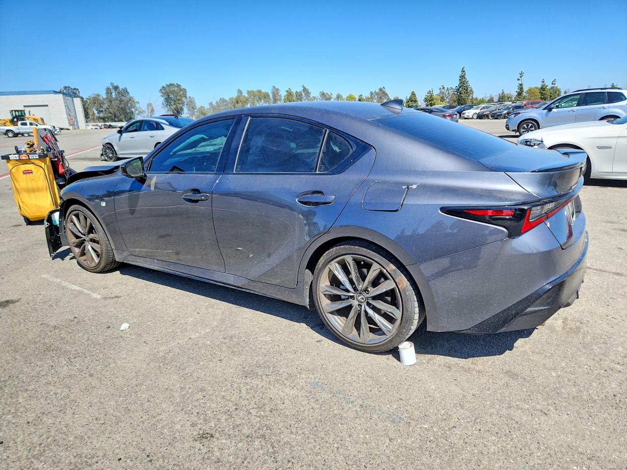 2025 LEXUS IS 350 F SPORT — снимка 2