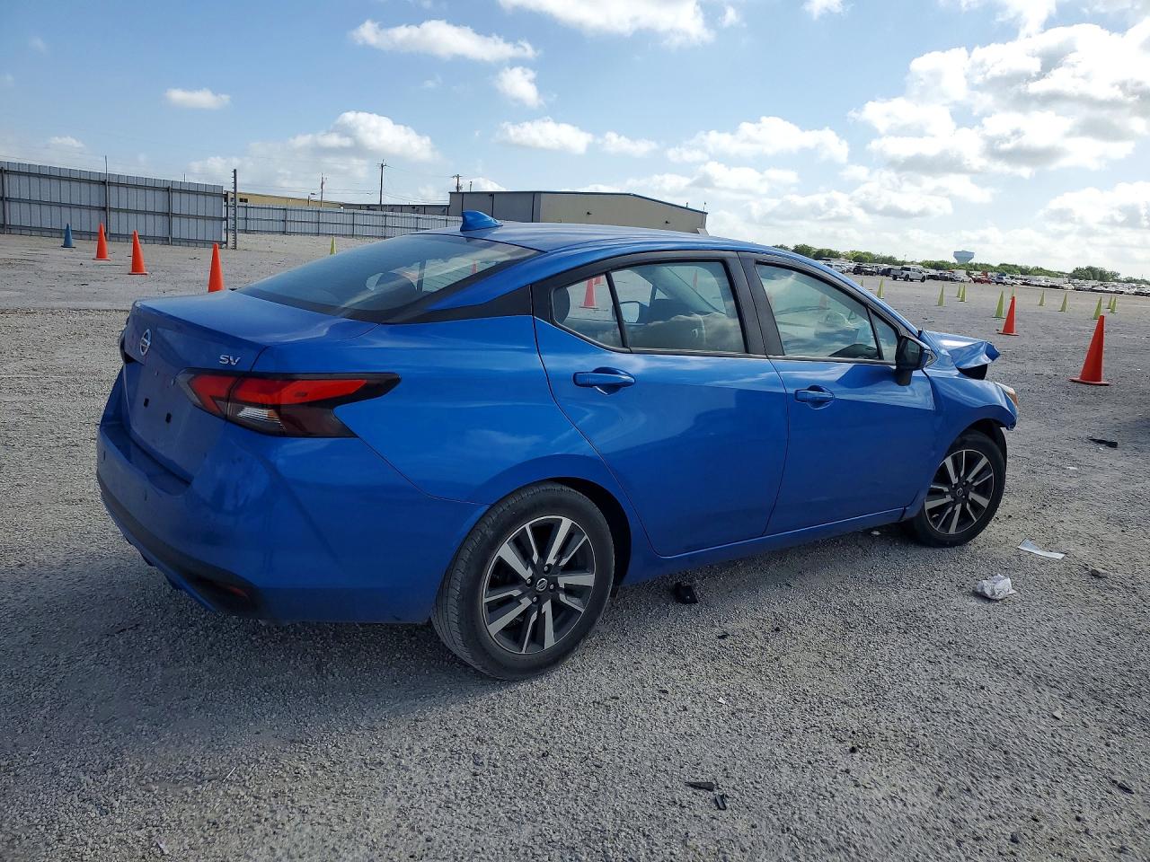 2021 NISSAN VERSA SV — снимка 3