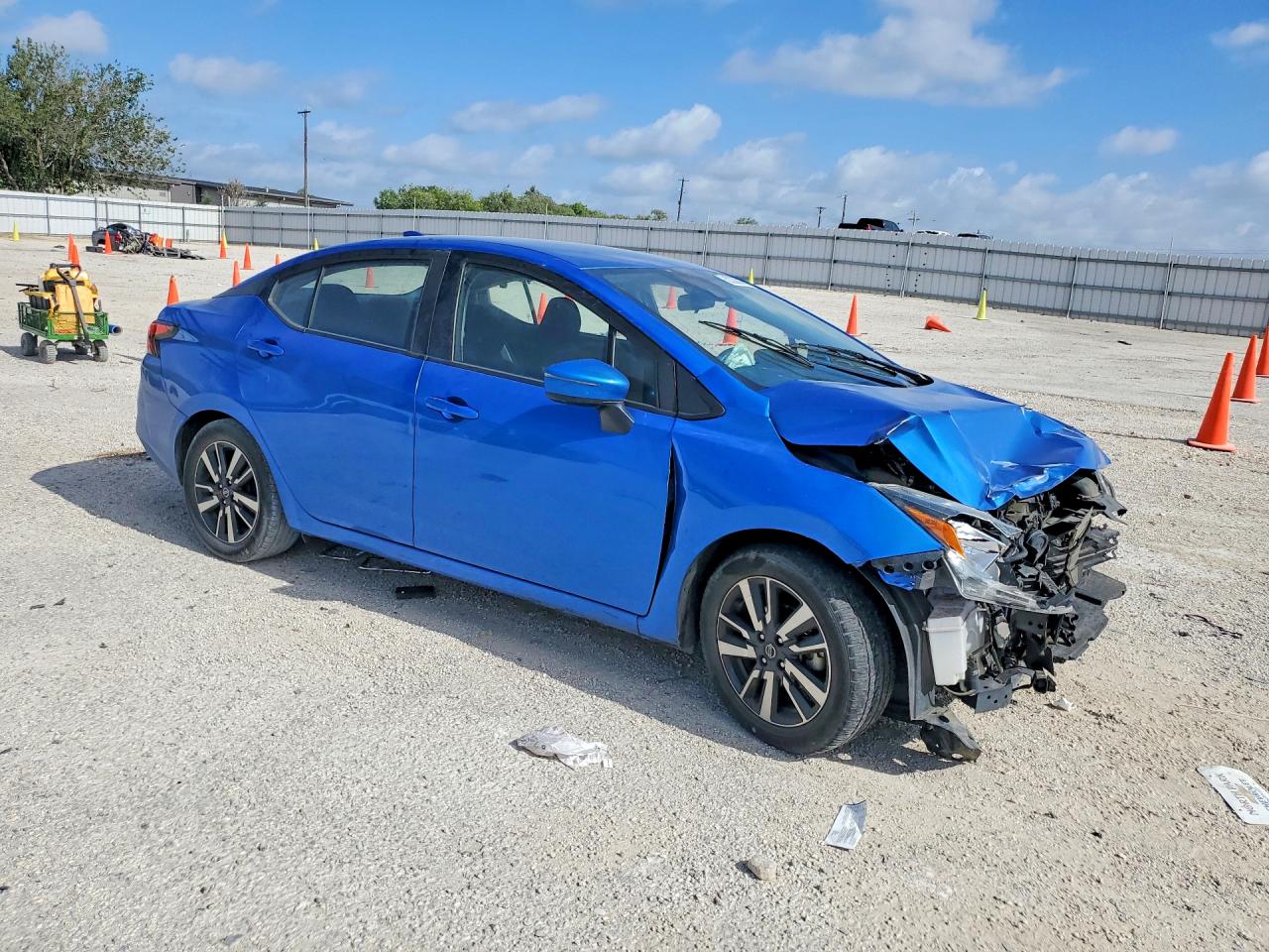 2021 NISSAN VERSA SV — снимка 4