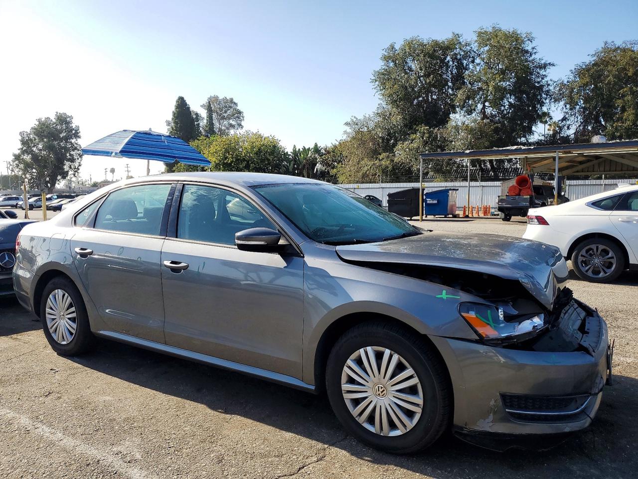 2015 VOLKSWAGEN PASSAT S — снимка 4