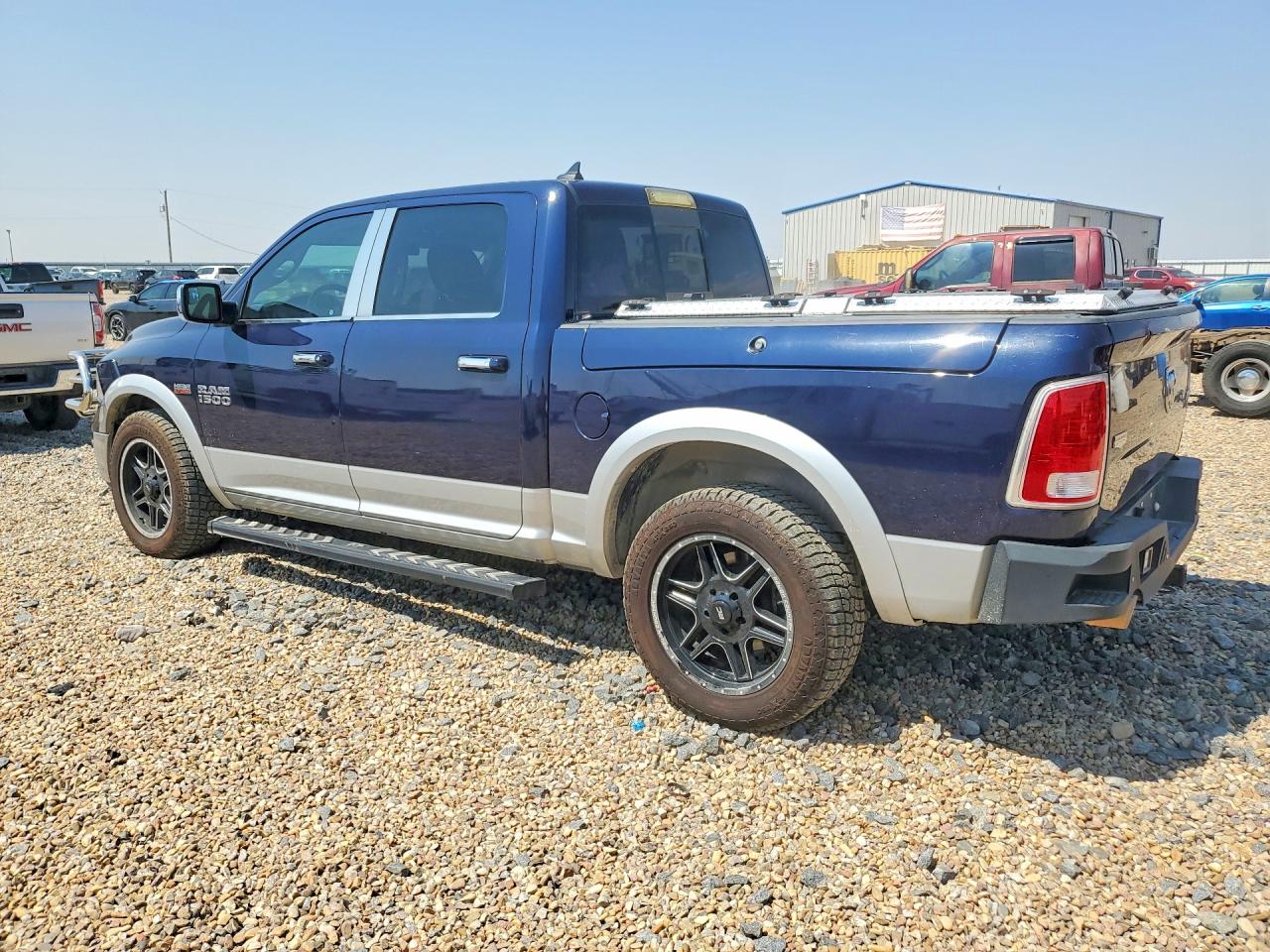 2016 RAM 1500 LARAMIE — снимка 2
