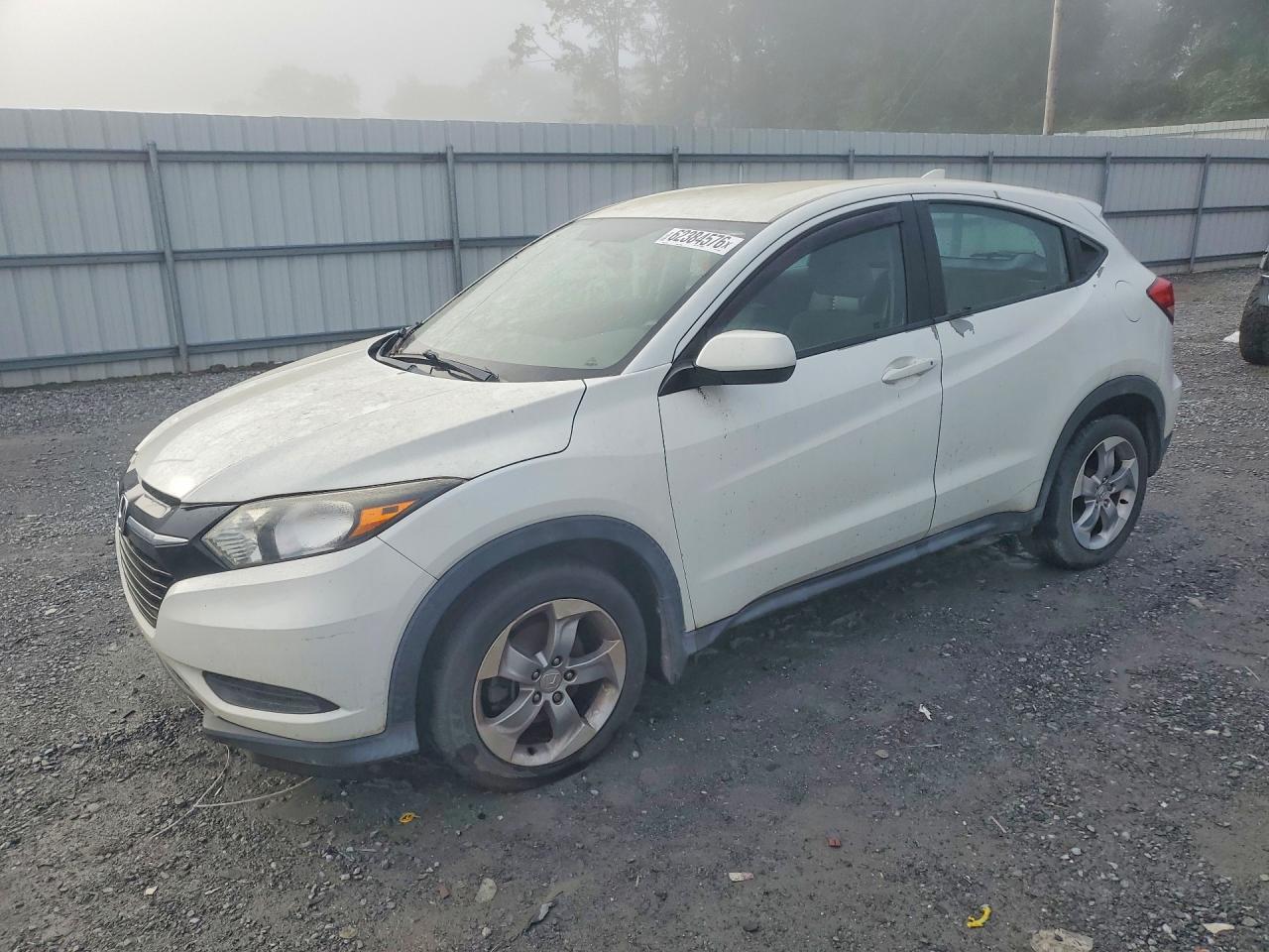 2017 HONDA HR-V LX