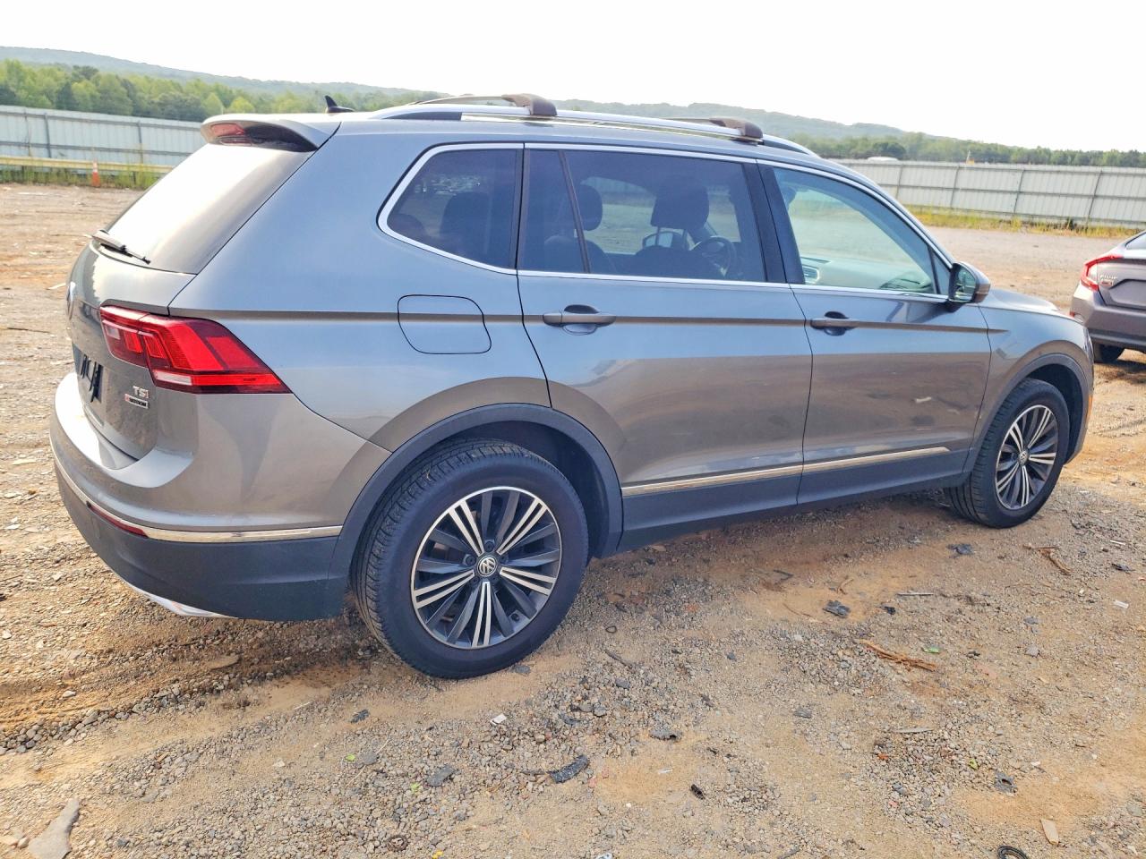 2018 VOLKSWAGEN TIGUAN SE — снимка 3