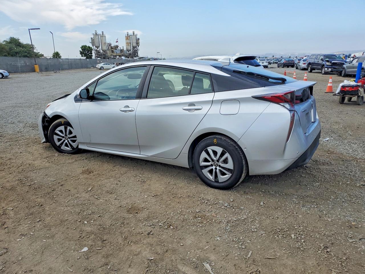 2016 TOYOTA PRIUS FOUR — снимка 2