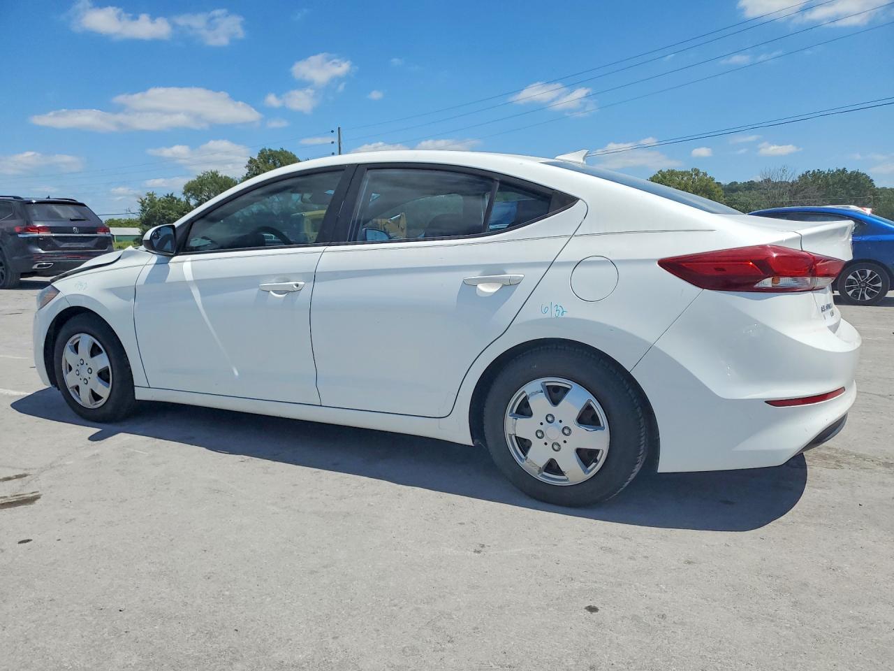 2017 HYUNDAI ELANTRA SE — снимка 2