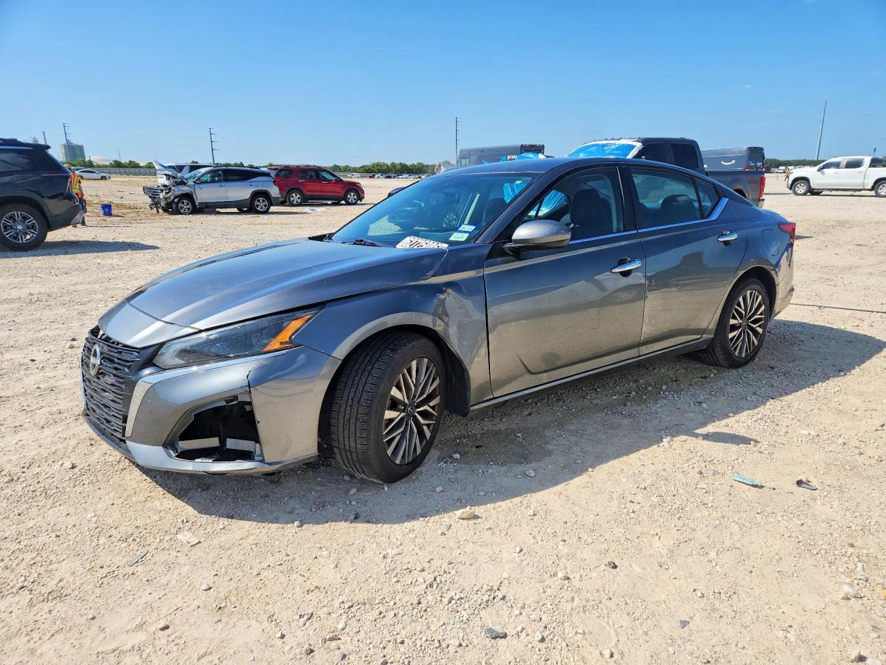 2023 NISSAN ALTIMA SV