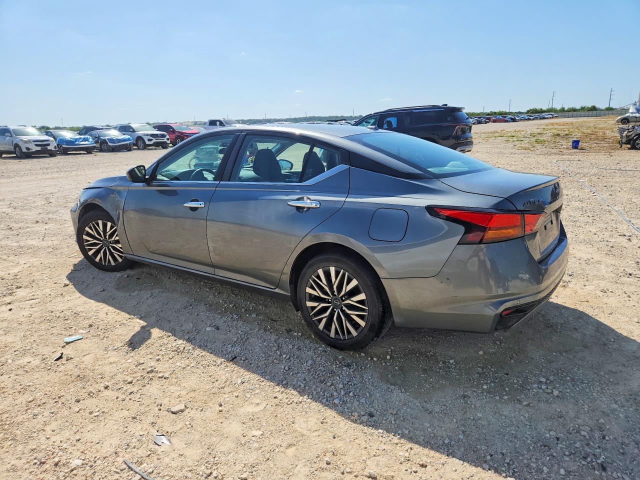 2023 NISSAN ALTIMA SV — снимка 2