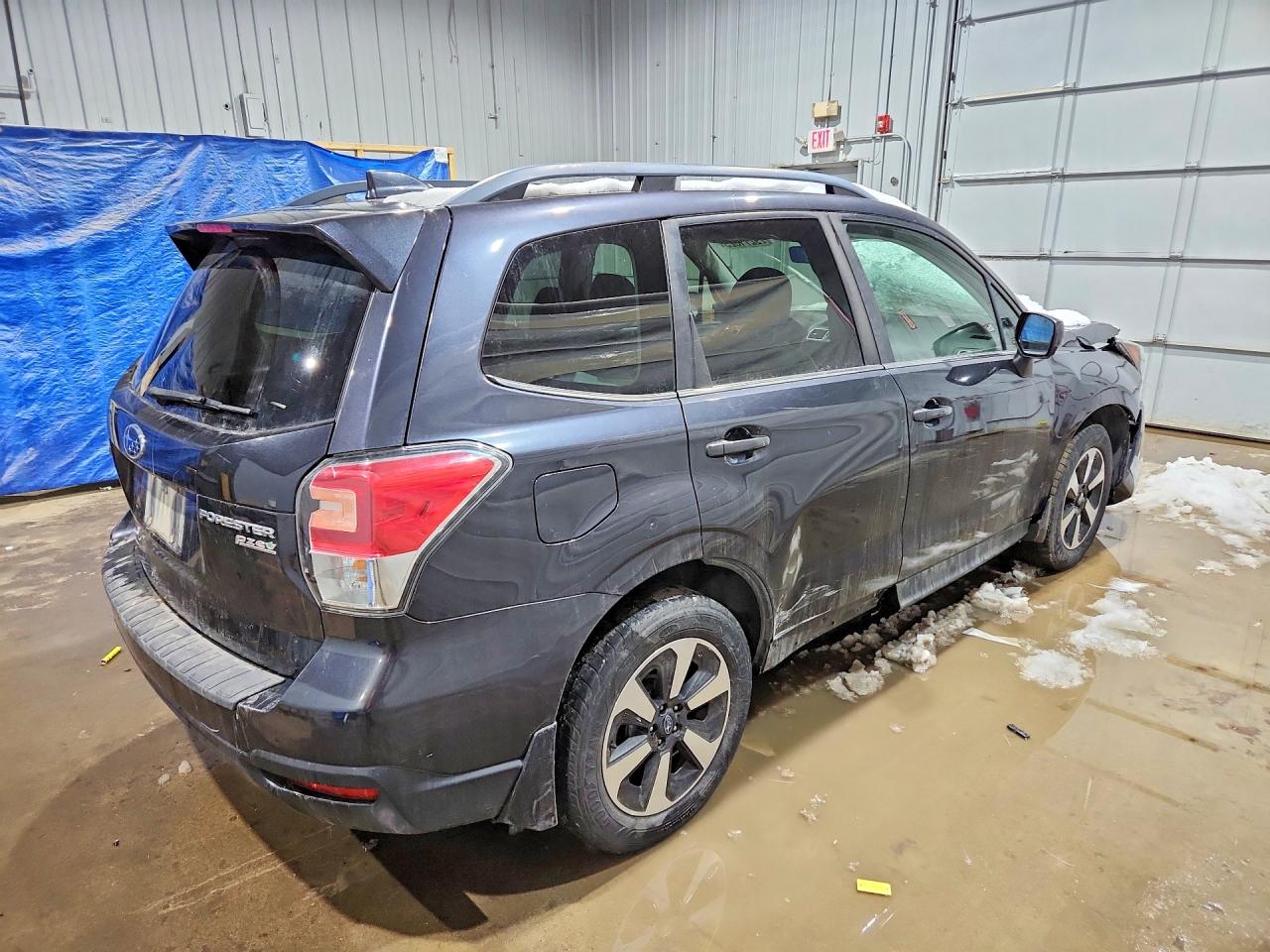 2017 SUBARU FORESTER — снимка 3