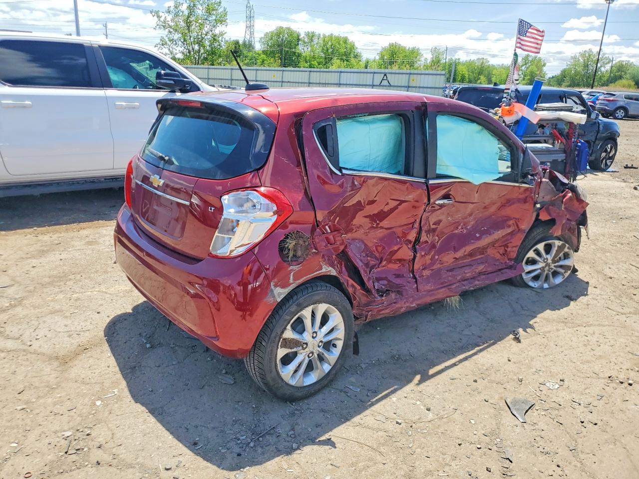2022 CHEVROLET SPARK 2LT — снимка 3