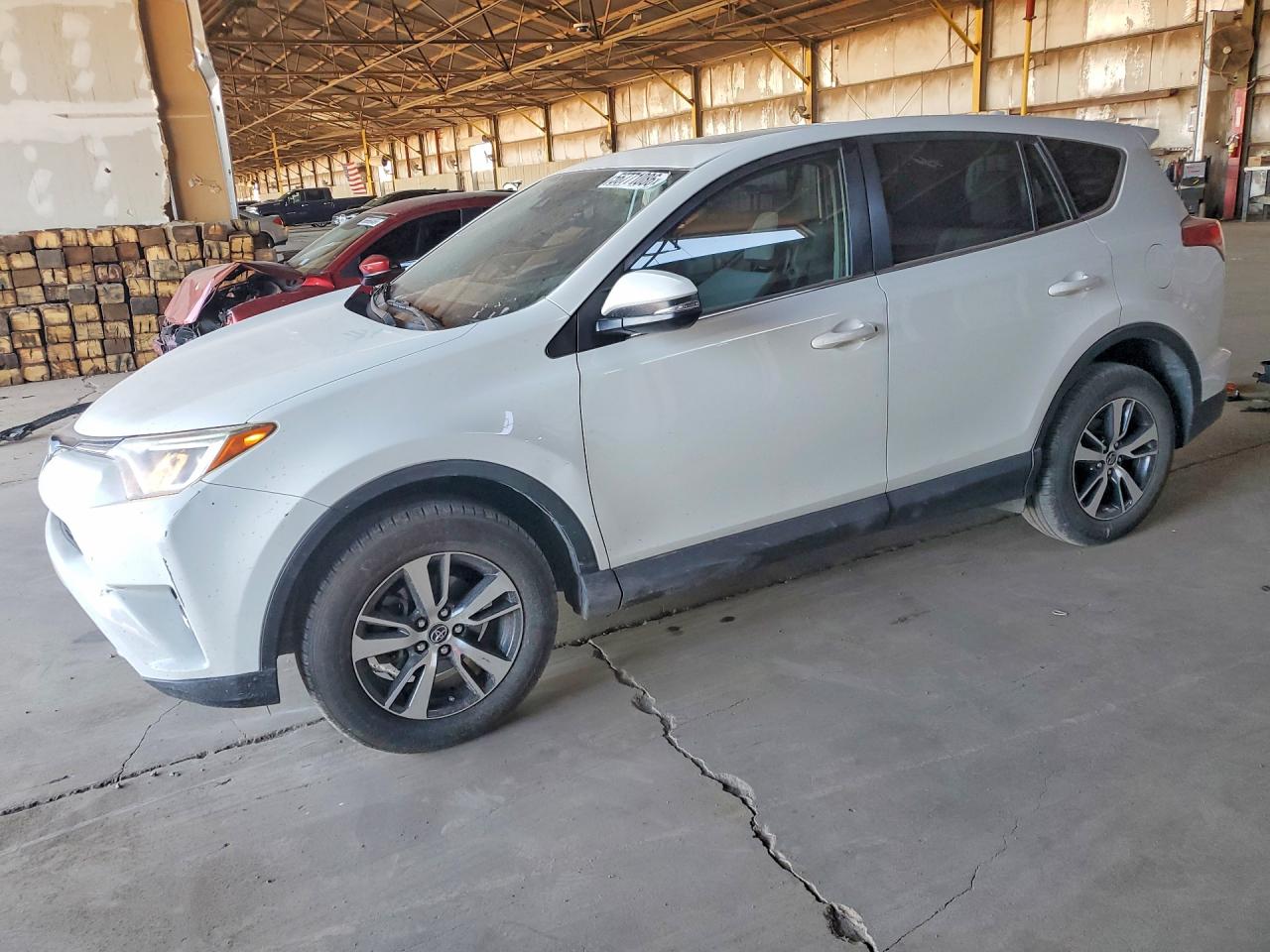 2018 TOYOTA RAV4 XLE