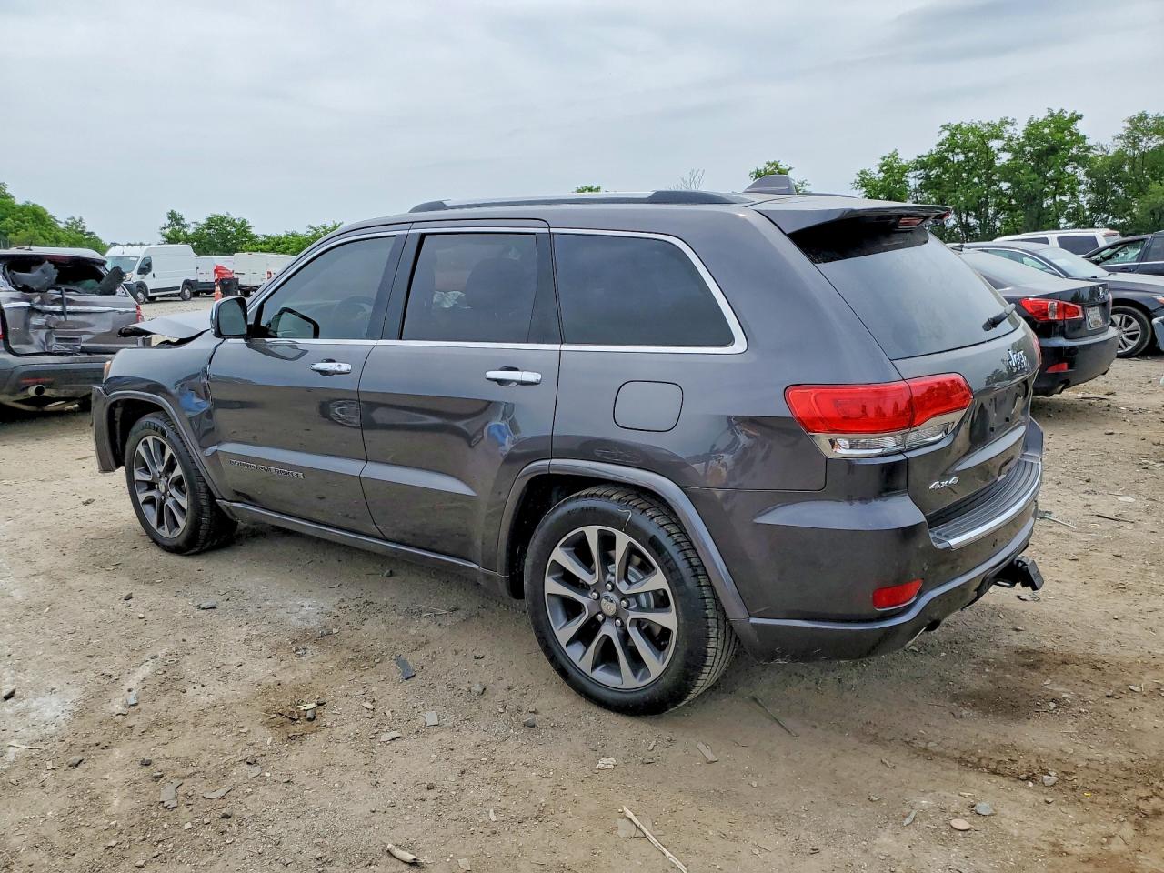 2018 JEEP GRAND CHEROKEE OVERLAND — снимка 2