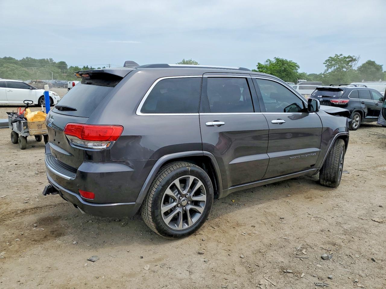 2018 JEEP GRAND CHEROKEE OVERLAND — снимка 3