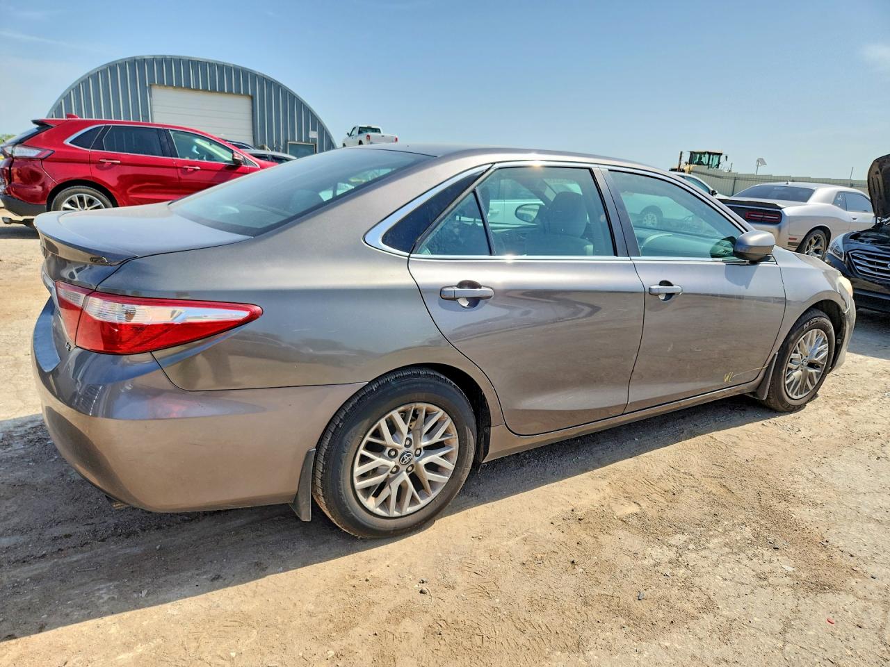 2017 TOYOTA CAMRY LE — снимка 3