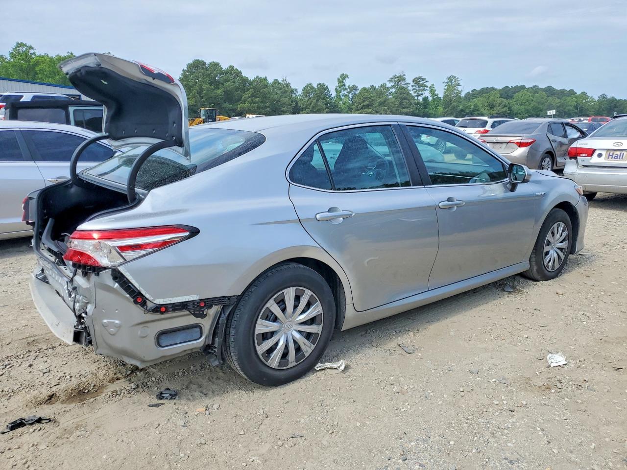 2018 TOYOTA CAMRY LE — снимка 3