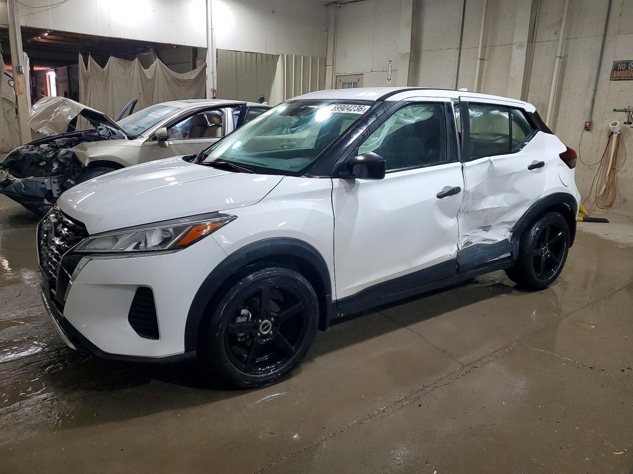 2021 NISSAN KICKS S