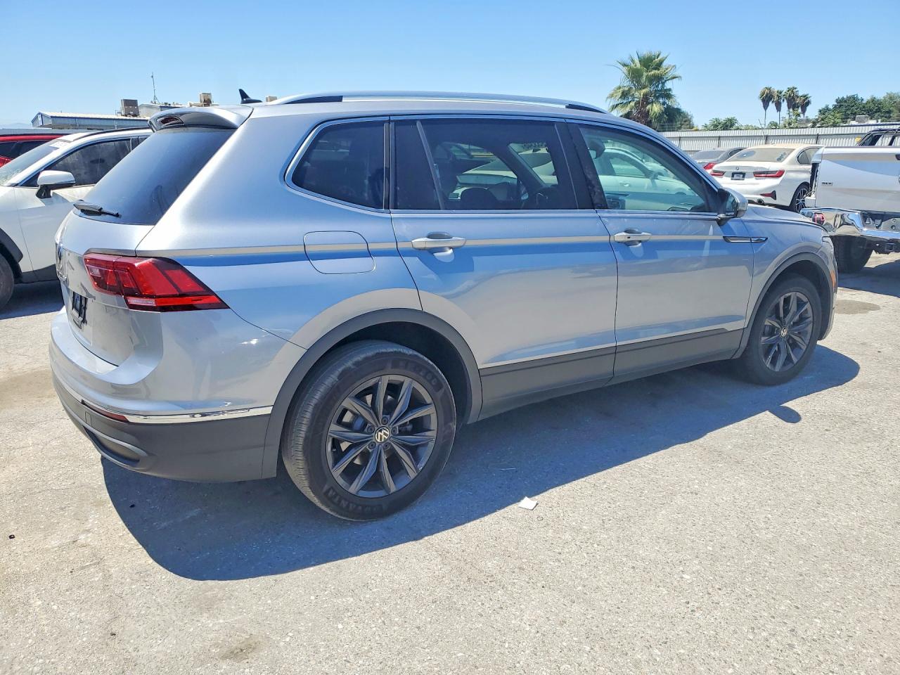 2024 VOLKSWAGEN TIGUAN SE — снимка 3