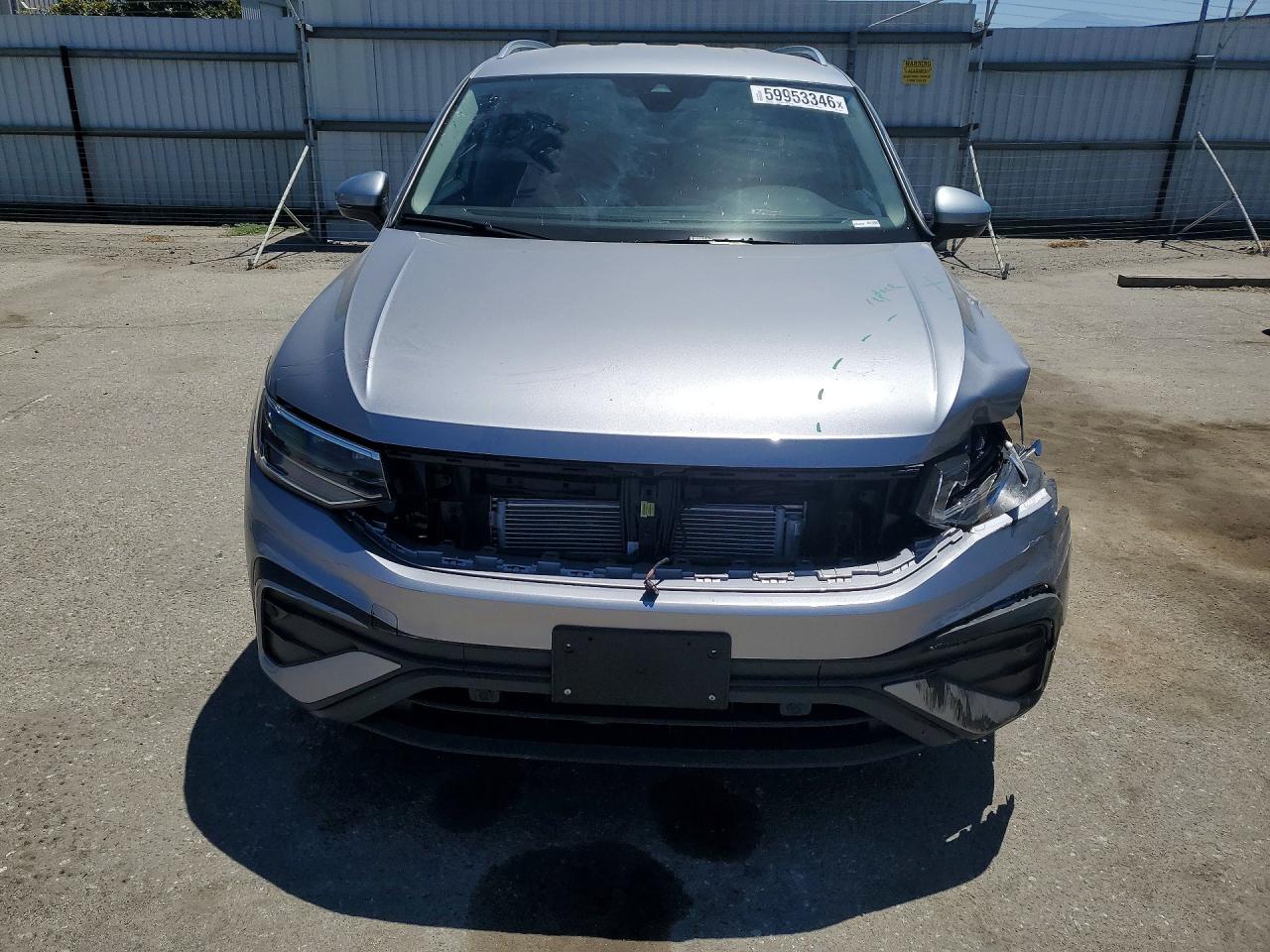 2024 VOLKSWAGEN TIGUAN SE — снимка 5