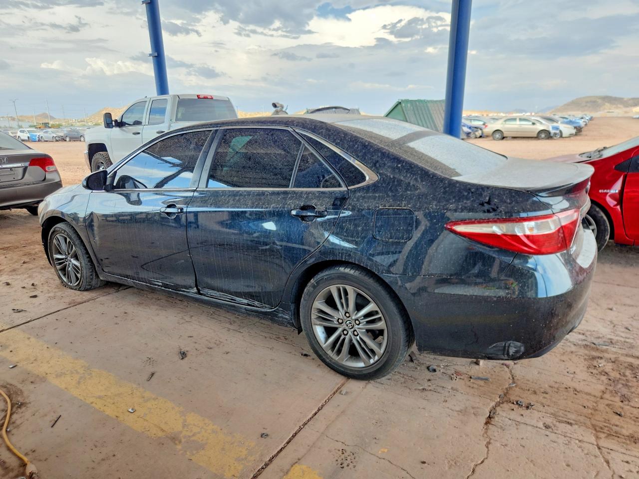 2016 TOYOTA CAMRY SE — снимка 2