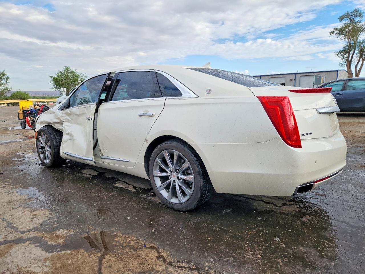 2013 CADILLAC XTS LUXURY COLLECTION — снимка 2
