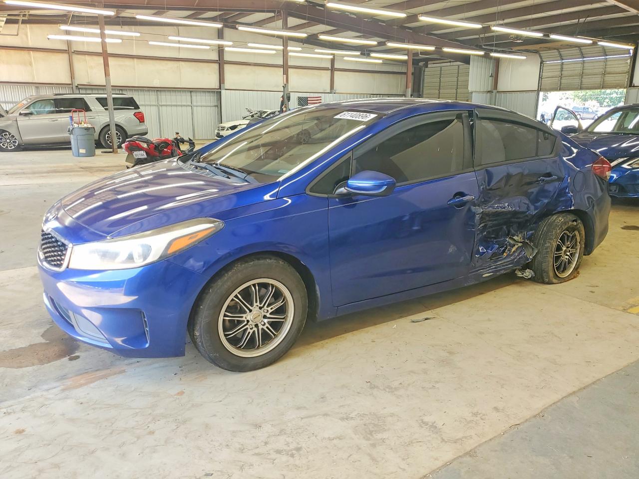 2017 KIA FORTE LX