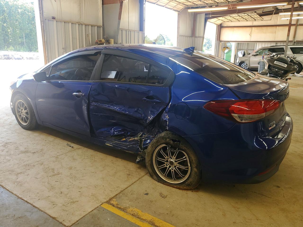 2017 KIA FORTE LX — снимка 2