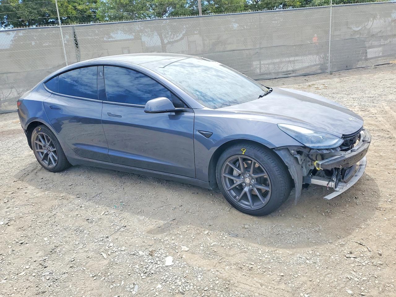 2022 TESLA MODEL 3 — снимка 4