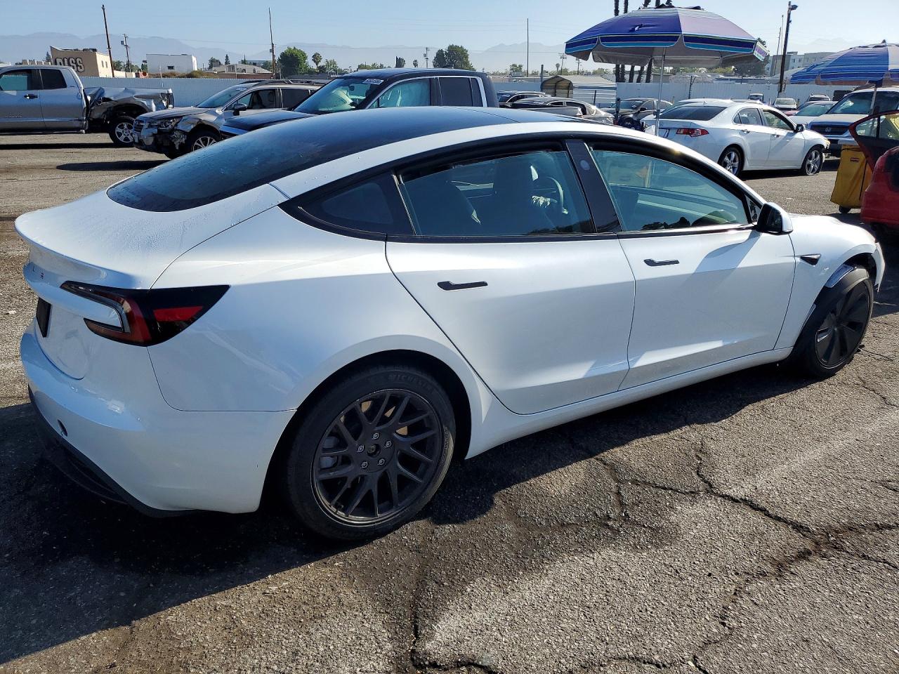 2024 TESLA MODEL 3 — снимка 3