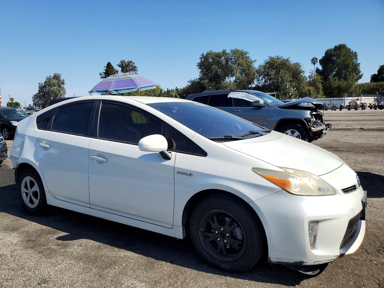 2015 TOYOTA PRIUS TWO — снимка 4
