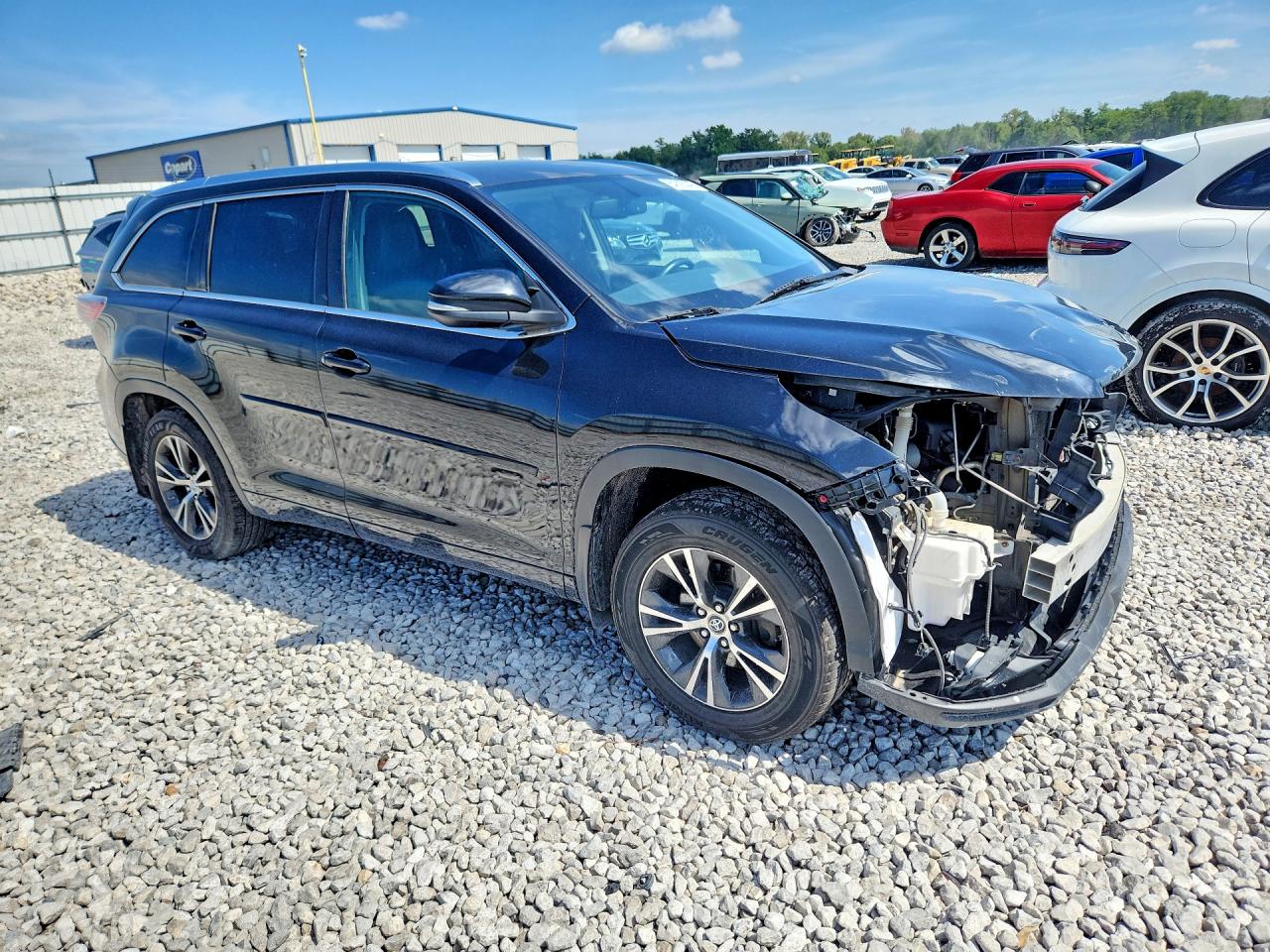 2016 TOYOTA HIGHLANDER XLE — снимка 4