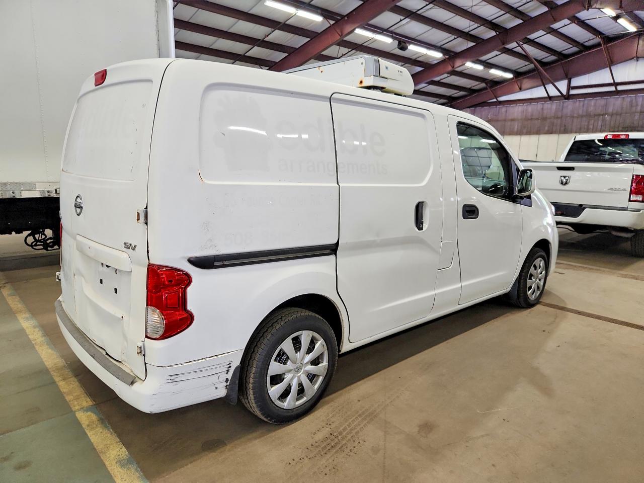 2017 NISSAN NV200 SV — снимка 3